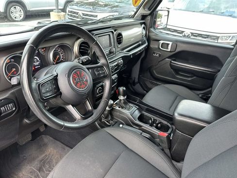 Used 2018 Jeep Wrangler Sport AWD/4WD image 11