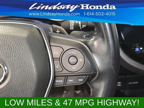 Used 2018 Toyota Camry SE FWD image 16