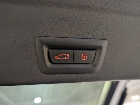 Used 2024 BMW X6 M Competition w/ Executive Package image 27