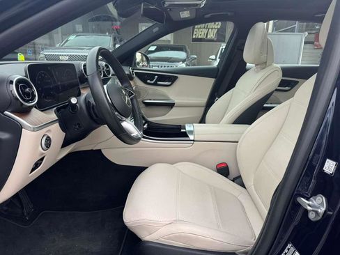 Used 2023 Mercedes-Benz C 300 4MATIC Sedan image 7