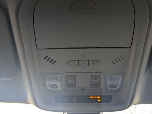 Used 2019 Cadillac XT5 Luxury image 41