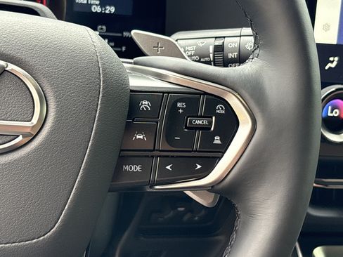 Used 2026 Lexus GX 550 w/ Accessory Package (2T) AWD/4WD image 20