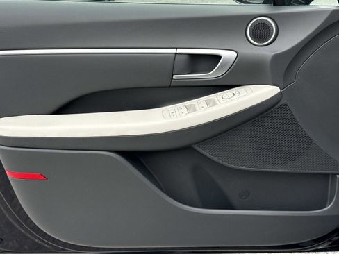 Certified 2024 Hyundai Sonata SEL image 18