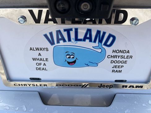 Used 2018 Cadillac Escalade ESV Platinum image 39