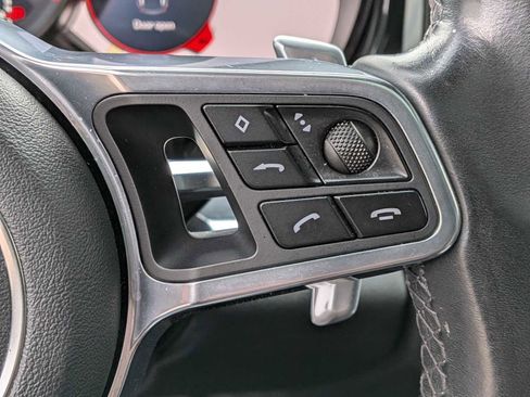 Used 2017 Porsche Panamera 4 image 25