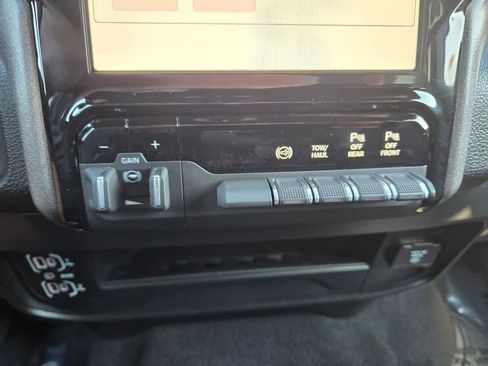 New 2026 RAM 2500 Tradesman AWD/4WD image 16