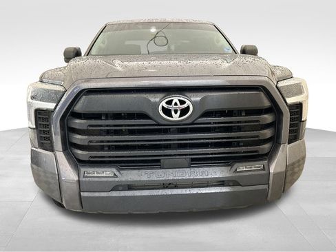 Used 2023 Toyota Tundra SR5 w/ SR5 Convenience Package AWD/4WD image 10