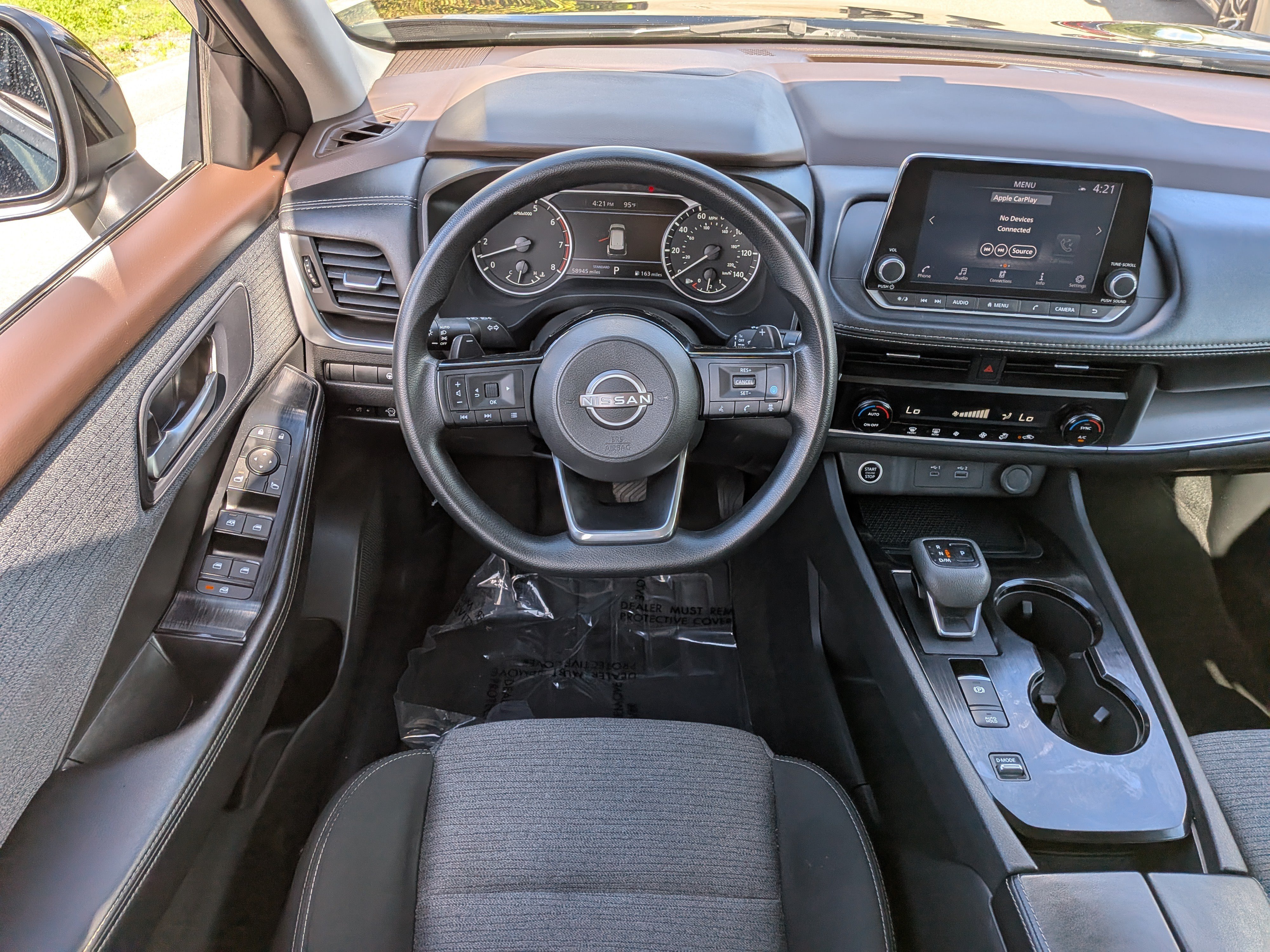 Used 2023 Nissan Rogue SV FWD image 17