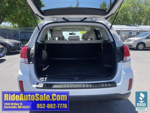 Used 2014 Subaru Outback 2.5i Limited w/ Moonroof Package AWD/4WD image 26