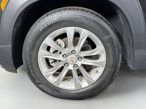 Used 2021 Chevrolet TrailBlazer LS FWD image 37