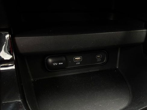 Used 2025 Kia Seltos S image 26