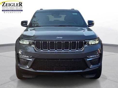 New 2025 Jeep Grand Cherokee Limited w/ Trailer Tow Package image 2