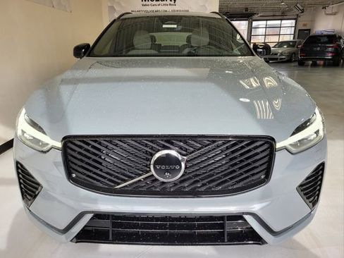 New 2026 Volvo XC60 B5 Plus w/ Protection Package Premier AWD/4WD image 4