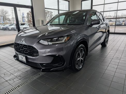 Used 2023 Honda HR-V EX-L image 6