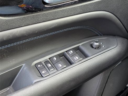 New 2026 Jeep Compass Limited image 14