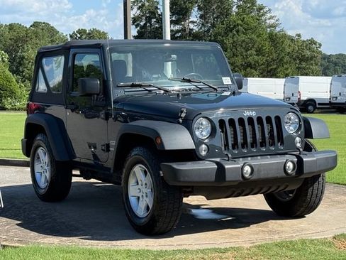 Used 2017 Jeep Wrangler Sport w/ Quick Order Package 24S AWD/4WD image 9