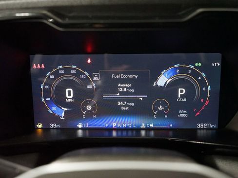 Used 2024 Chevrolet Colorado LT w/ LT Convenience Package image 15