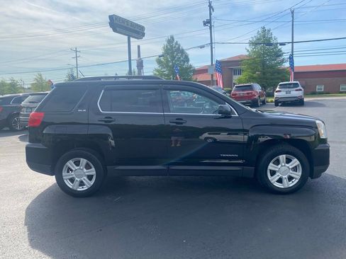 Used 2016 GMC Terrain SLE w/ Convenience Package FWD image 4