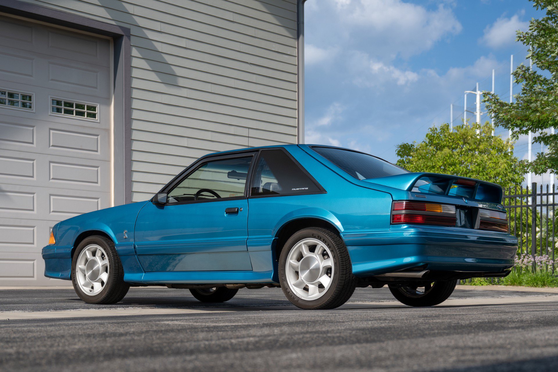 Used 1993 Ford Mustang Cobra RWD image 5