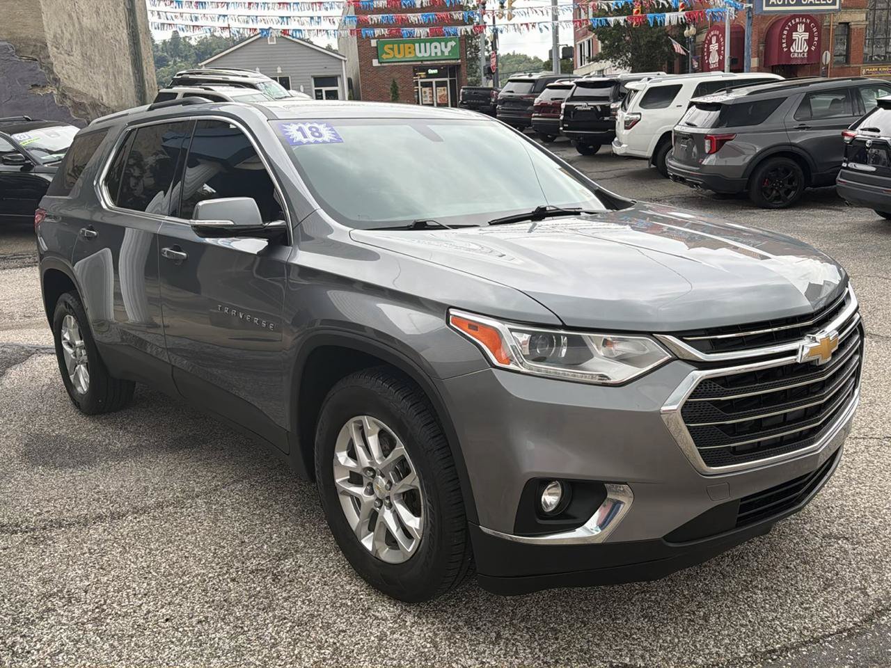 Used 2018 Chevrolet Traverse LT AWD/4WD image 4