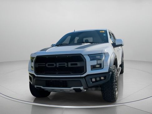 Certified 2019 Ford F150 Raptor w/ Equipment Group 802A Luxury image 8
