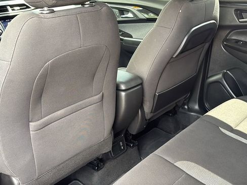 Used 2021 Chevrolet TrailBlazer LT w/ Convenience Package FWD image 30