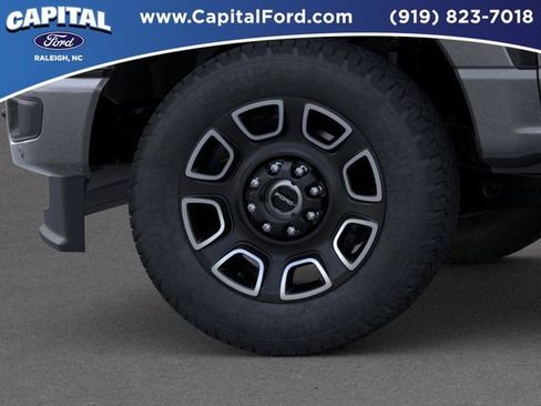 New 2026 Ford F250 Platinum image 19