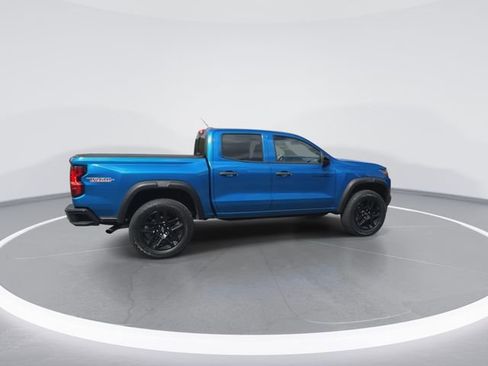 Used 2023 Chevrolet Colorado Trail Boss w/ Technology Package AWD/4WD image 12