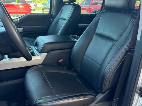 Used 2017 Ford F450 Lariat w/ Chrome Package image 13