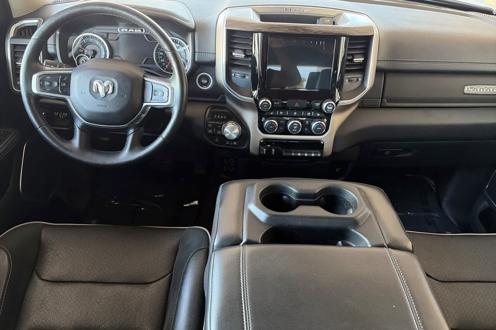 Used 2019 RAM 1500 Laramie AWD/4WD image 3