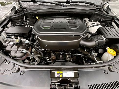 Used 2020 Jeep Grand Cherokee Limited AWD/4WD image 30