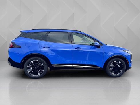 New 2026 Kia Sportage SX FWD image 4