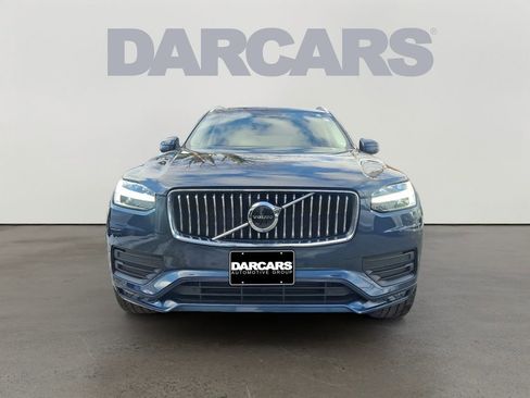 Used 2020 Volvo XC90 T6 Momentum image 2