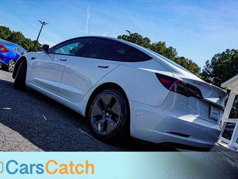 Used 2021 Tesla Model 3 Standard Range Plus RWD image 4