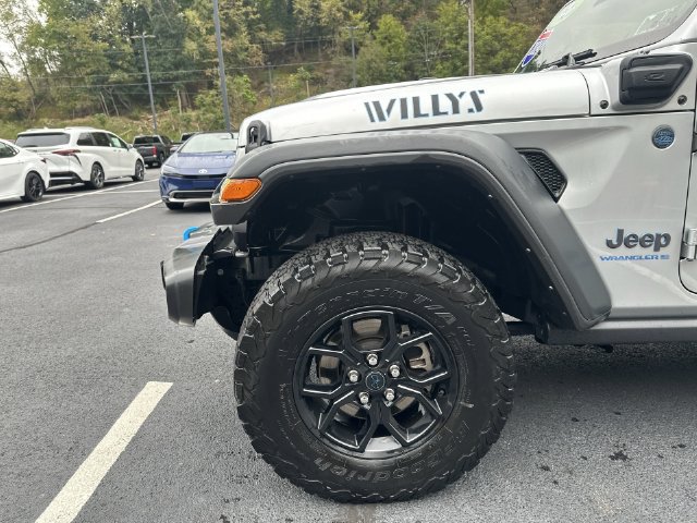 Used 2024 Jeep Wrangler Unlimited AWD/4WD image 26