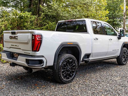 Used 2024 GMC Sierra 2500 Denali w/ Denali Reserve Package image 6
