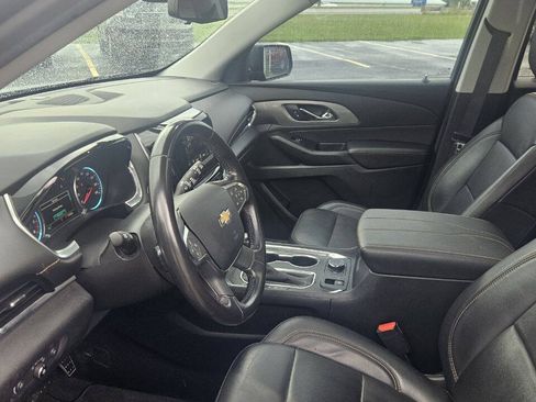 Used 2019 Chevrolet Traverse LT w/ LT Premium Package AWD/4WD image 10