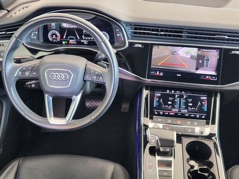 Used 2021 Audi Q8 Premium Plus w/ Premium Plus Package AWD/4WD image 27