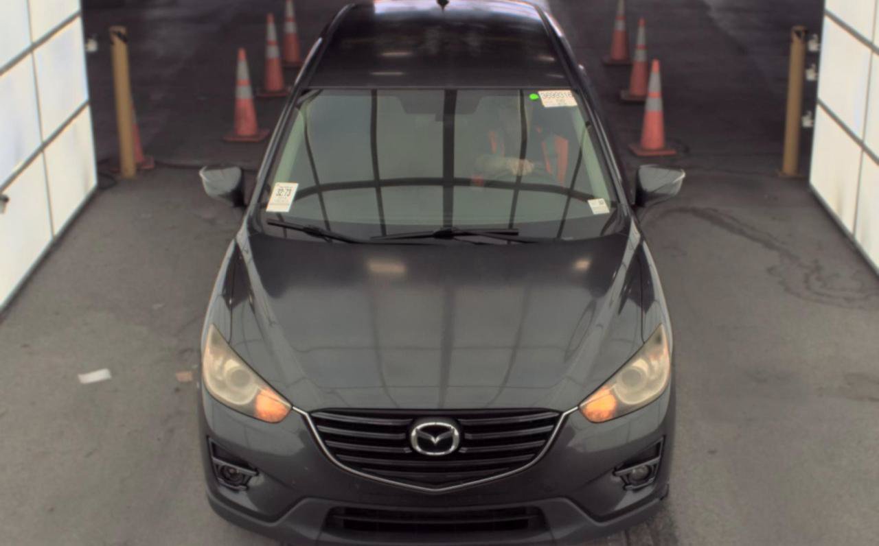 Used 2016 MAZDA CX-5 Touring FWD image 2
