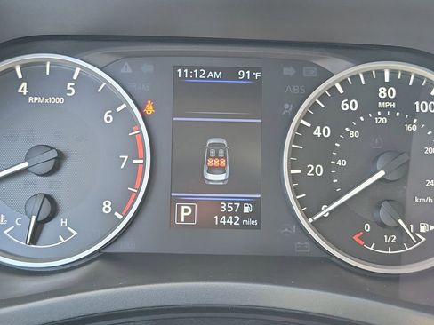 Used 2025 Nissan Sentra S image 8