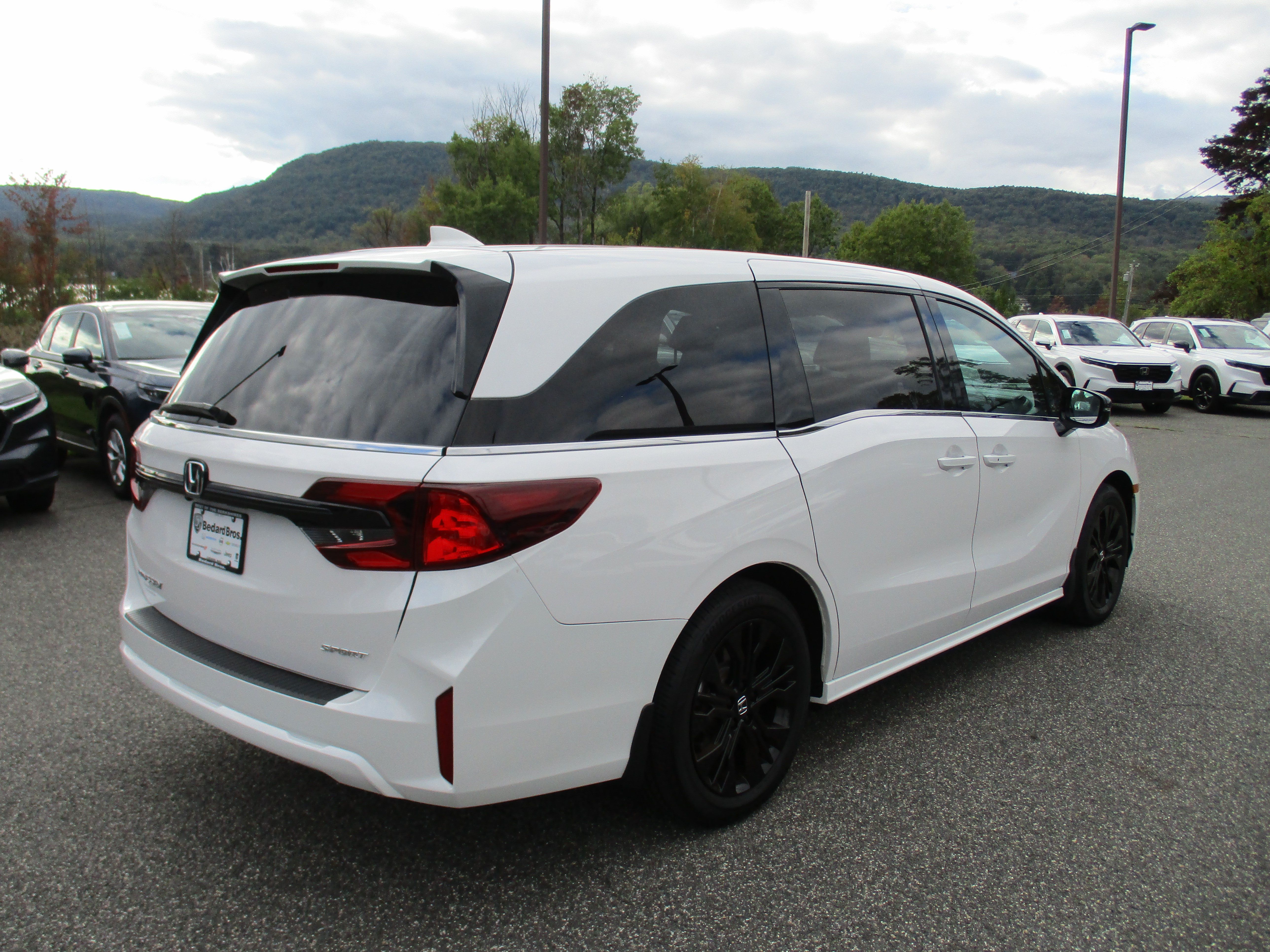 Certified 2025 Honda Odyssey Sport-L image 5