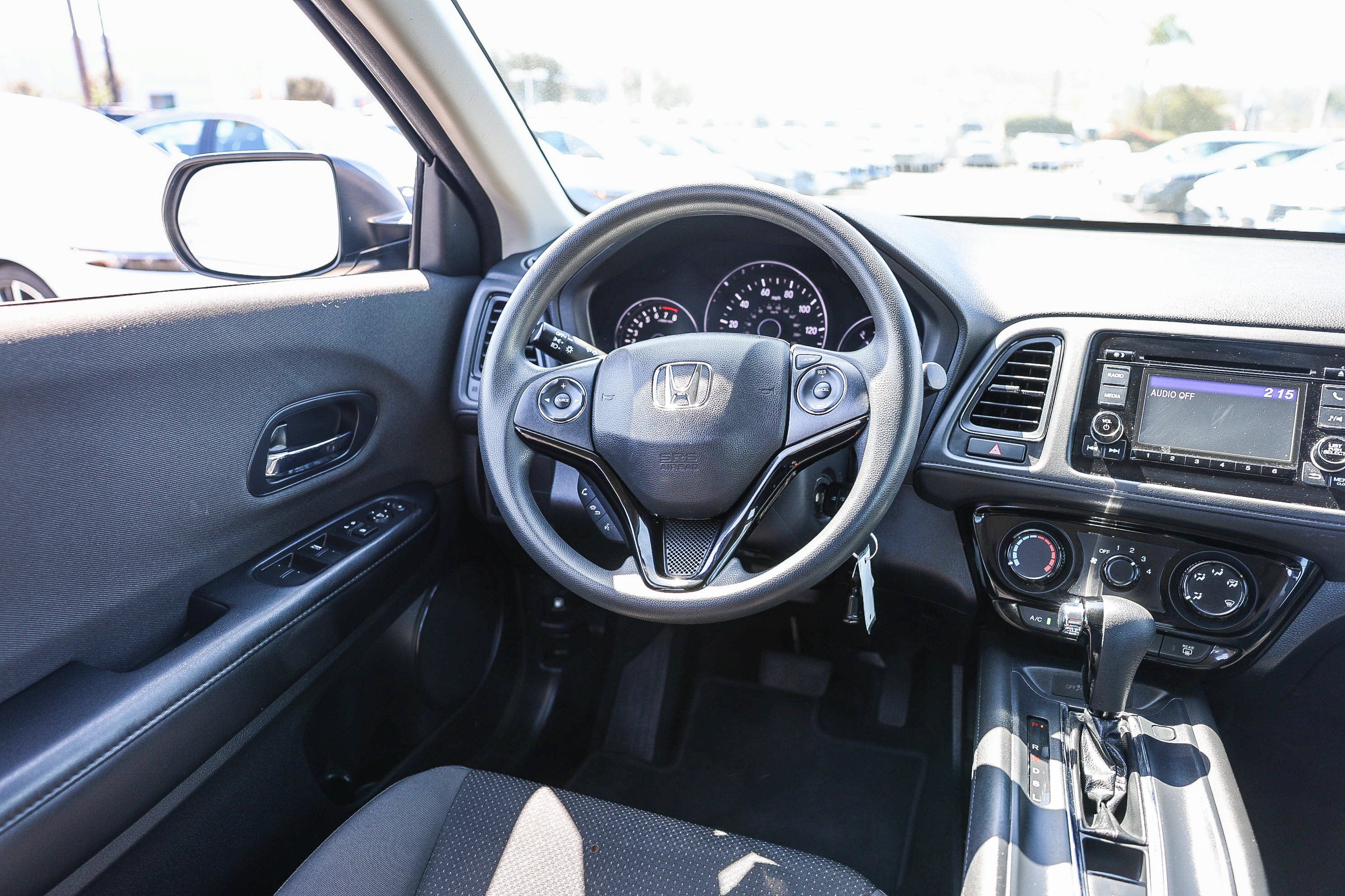 Certified 2020 Honda HR-V LX image 5