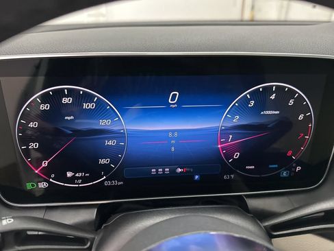 Used 2026 Mercedes-Benz GLC 300 4MATIC image 12