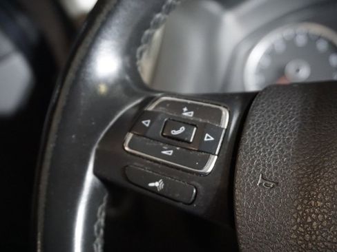 Used 2017 Volkswagen Tiguan Wolfsburg Edition image 11