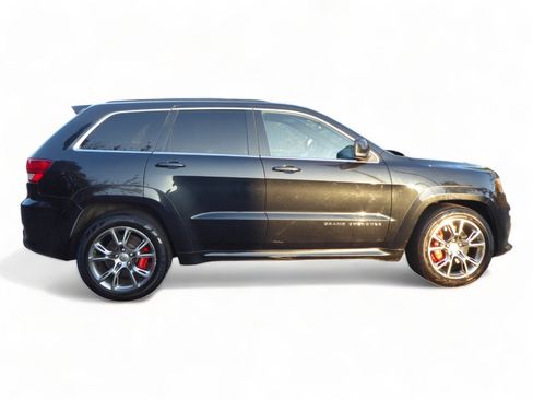 Used 2012 Jeep Grand Cherokee SRT8 w/ Luxury Group II image 9