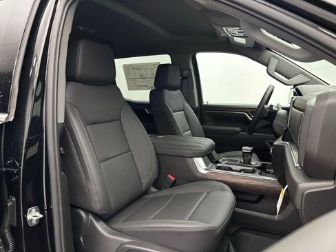 New 2026 GMC Sierra 1500 SLT w/ SLT Premium Plus Package image 35