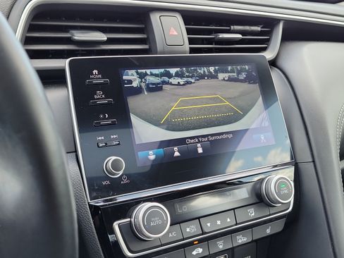 Certified 2022 Honda Insight Touring image 29