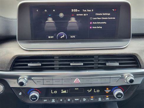 Used 2022 Kia Telluride SX w/ SX Prestige Package image 16