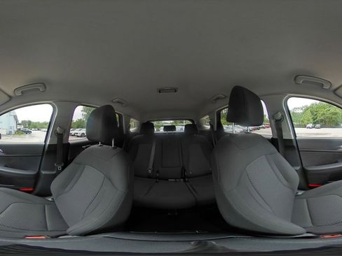 Used 2025 Kia Sportage LX FWD image 40