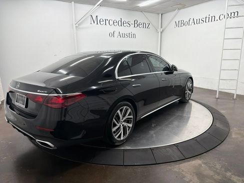 Used 2026 Mercedes-Benz E 350 4MATIC Sedan image 8